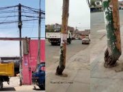Poste a punto de caer en concurrida vía pública de Huaral es un peligro para la población