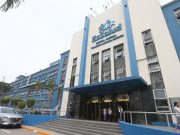 Gobierno oficializa ley que declara en emergencia sistema nacional de salud