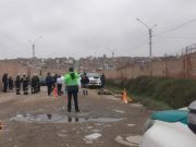 Estrangulan y botan en bolsa de rafia cuerpo de extranjero de 26 años
