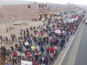 Multitudinaria protesta de chancayanos contra las afectaciones causadas por la construcción del megapuerto