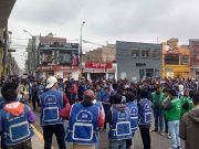 Mototaxistas deHuaral acataron paro y protestaron contra la gerencia de transportes por demora de las licencias
