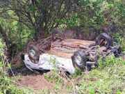 Atavillos Bajo: personas salvaron de morir tras despistarse vehículo y terminar llantas arriba en la carretera a Huayopampa