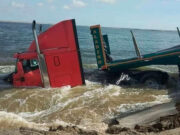 Piura: laguna La Niña se desbordó y dejó al menos a 18 mil personas aisladas