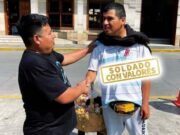Chancay: vendedor ambulante encontró billetera con dinero en una banca y la devolvió a su dueño