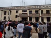 Huacho: Comerciantes formales exigen que alcalde retire a vendedores ambulantes de las calles