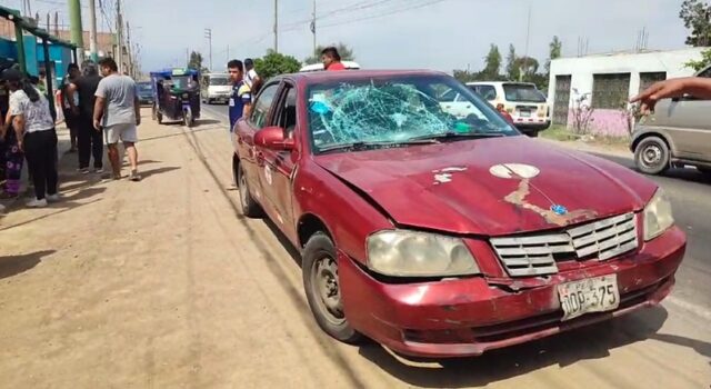 Auto atropella mujer en la carretera Chancay- Huaral y la deja mal herida