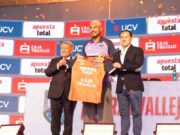 Paolo Guerrero fue presentado como jugador de la Universidad César Vallejo Paolo Guerrero fue presentado como jugador de la Universidad César Vallejo