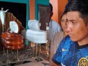 Huaura: Hombre enfrenta el dolor de velar a su esposa, dos hijos, dos hermanas y su cuñada tras trágico accidente. Huaura Hombre enfrenta el dolor de velar a su esposa, dos hijos, dos hermanas y su cuñada tras trágico accidente.