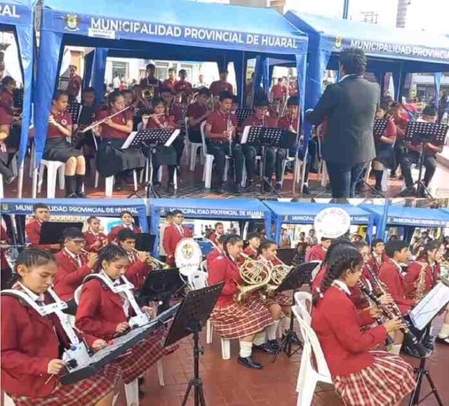 Ausencia de Bandas Escolares de Música de Huaral en Concurso por Aniversario Provincial.