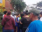 Escolares de IE. 21008 de Chancay se intoxicaron por fumigación por dengue Escolares de IE. 21008 de Chancay se intoxicaron por fumigación por dengue
