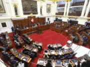 Congreso busca incrementar a 237 el número de los futuros diputados y senadores Congreso busca incrementar a 237 el número de los futuros diputados y senadores