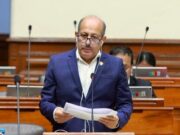 Denuncian que amigo de congresista Héctor Valer pidió dinero a empresarios. Denuncian que amigo de congresista Héctor Valer pidió dinero a empresarios.