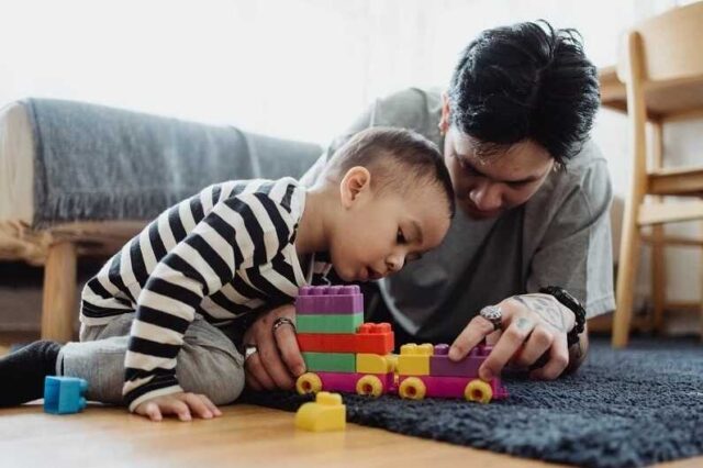 La presencia activa del padre mejora la autoestima y seguridad en niños y adolescentes