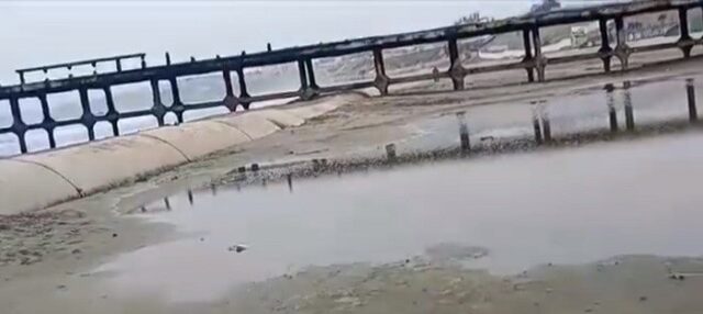 Calamitoso estado luce la Playa del Puerto de Chancay por instalación de los geotubos