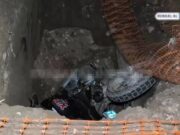 Motolineal cae a un pozo de 2 metros de profundidad en Huando y conductor queda herido Motolineal cae a un pozo de 2 metros de profundidad en Huando y conductor queda herido