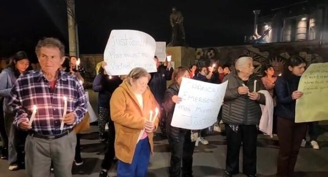 Vecinos de Chancay bloquean vía exigiendo justicia por muerte de Agustín Serna López