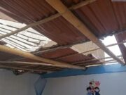 Delincuentes que huyeron de la policía en la Urb. Aparicio destruyeron techo de PRONOEI Delincuentes que huyeron de la policía en la Urb. Aparicio destruyeron techo de PRONOEI