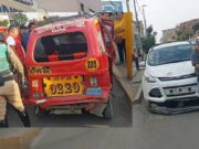 Huaral: vehículo impacta contra mototaxi en la Avenida Estación. Huaral vehículo impacta contra mototaxi en la Avenida Estación.