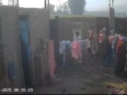 Huaral: joven es captado por cámaras de seguridad robando en una vivienda. Huaral joven es captado por cámaras de seguridad robando en una vivienda.