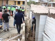 Chancay: Tras tensos momentos, municipalidad recupera espacio público en Santa Rosa. Chancay Tras tensos momentos, municipalidad recupera espacio público en Santa Rosa.