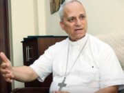 Nuevo Papa pidió a Fujimori pedir perdón a familiares de las víctimas de su largo gobierno Nuevo Papa pidió a Fujimori pedir perdón a familiares de las víctimas de su largo gobierno