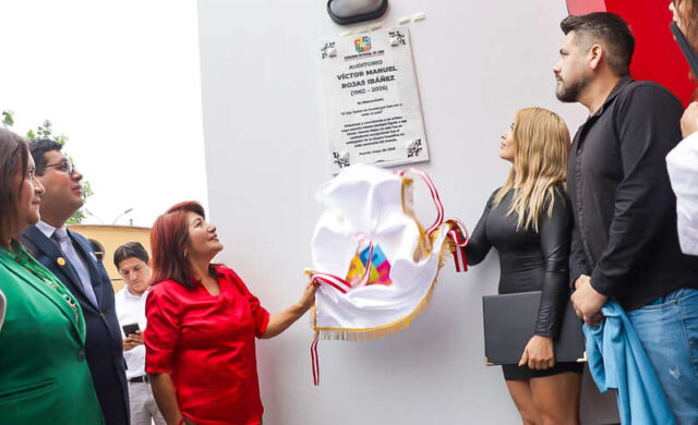 Durante inauguración gobernadora rindió emotivo homenaje póstumo a Manolo Rojas