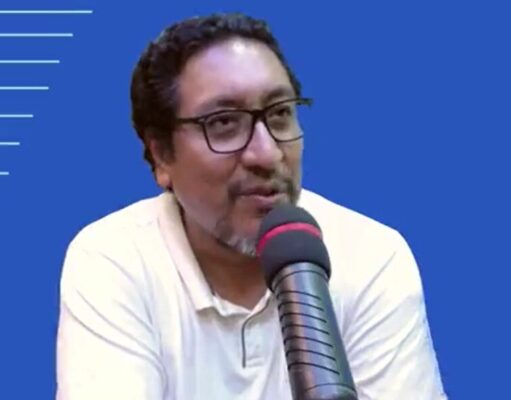 Arquitecto Luis Ramos ex gerente de la MPH expone su oposición a obra de la plaza de armas Arquitecto Luis Ramos ex gerente de la MPH expone su oposición a obra de la plaza de armas