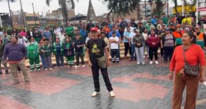 Trabajadores municipales de Huaral se movilizan y exigen respeto a sus derechos laborales Trabajadores municipales de Huaral se movilizan y exigen respeto a sus derechos laborales